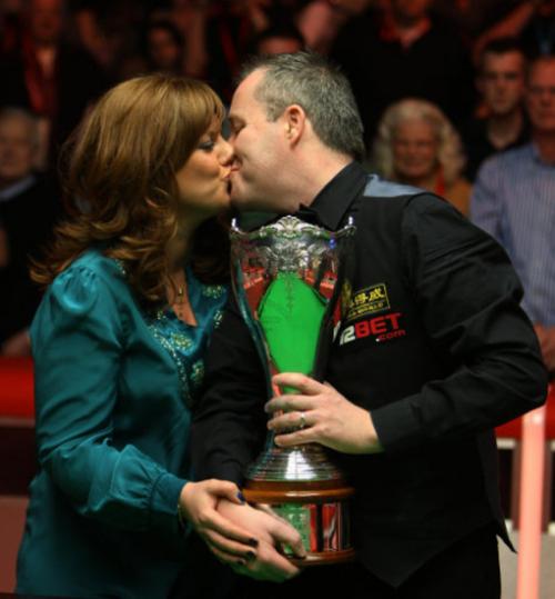 马丁内斯和 马丁内斯和