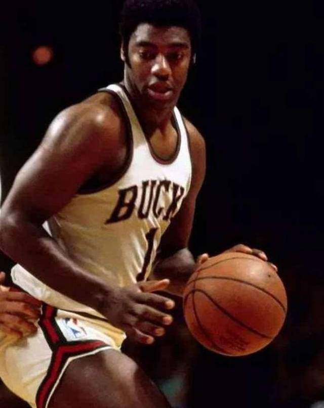 利物浦对伊 利物浦对伊